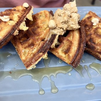 Hecks - banana bread waffles - Breakfast & Brunch Near Me - Cleveland, Ohio Hecks - banana bread waffles - Breakfast & Brunch Near Me - Cleveland, Ohio