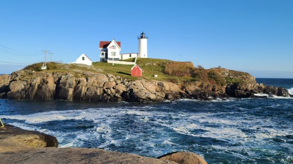 Cape Neddick Lighthouse "Nubble Lighthouse" by null