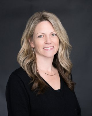 Kristie Shores - RE/MAX Watermarke