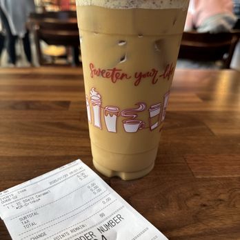 85°C Bakery Cafe-Jurupa Valley - Using my awards 2 days in a row - Bakeries Near Me - Jurupa Valley, California 85°C Bakery Cafe-Jurupa Valley - Using my awards 2 days in a row - Bakeries Near Me - Jurupa Valley, California