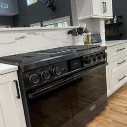 Reno's Appliance - Ari was a great salesman for us