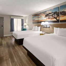 Days Inn by Wyndham Douglasville-Atlanta-Fairburn Road - Guest room