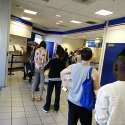 US Post Office - Typical saturday at 11am