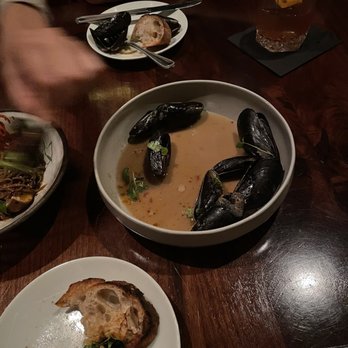 Dot Dot Dot - Mussels - Cocktail Bars Near Me - Charlotte, North Carolina