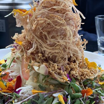 Lee - Asian Fusion Near Me - Toronto, Ontario