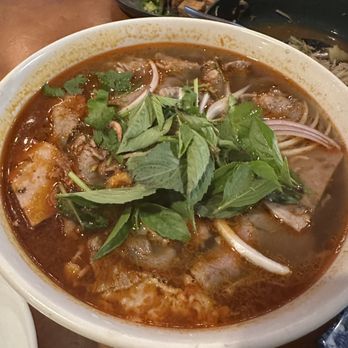 Amazing Basil - N3. Bun Bo Hue N3. - Asian Fusion Near Me - Fremont, California