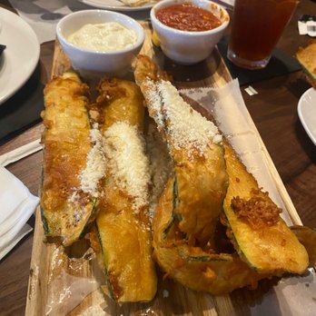 Elia Mediterranean Grille - zucchini, so good! - Sports Bars Near Me - Warrendale, Pennsylvania Elia Mediterranean Grille - zucchini, so good! - Sports Bars Near Me - Warrendale, Pennsylvania