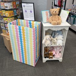 Trudy's Hallmark Shop - Interior
