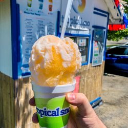 Tropical Sno - Peach and vanilla Hawaiian Style Shaved Ice