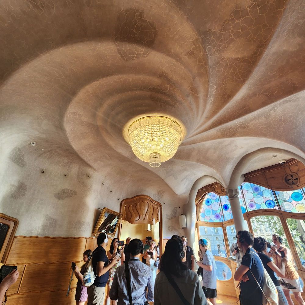 Casa Batlló - Landmarks & Historical Buildings Near Me - Barcelona, B Casa Batlló - Landmarks & Historical Buildings Near Me - Barcelona, B