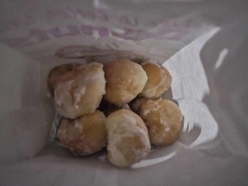 Grand Donuts