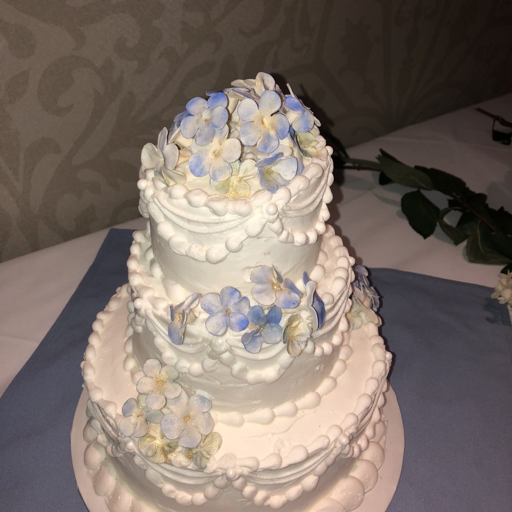 Maria's Cake Decorating - a three tiered cake - Bakeries Near Me - Mansfield, Ohio Maria's Cake Decorating - a three tiered cake - Bakeries Near Me - Mansfield, Ohio
