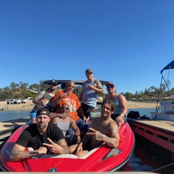 SBR Marine Boat Rentals - 7 sober men having a blast without alcohol or drugs , who would have thought ? - Boating Near Me - Paso Robles, California