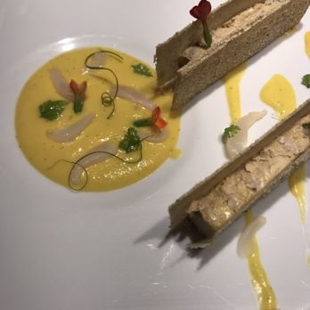 Beti Jai - Foie with popcorn - the cracker is made of popcorn! - Basque Near Me - Donostia / San Sebastián, SS Beti Jai - Foie with popcorn - the cracker is made of popcorn! - Basque Near Me - Donostia / San Sebastián, SS