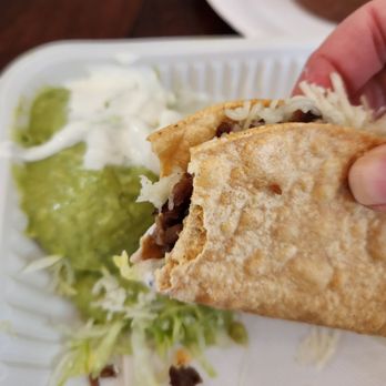 Jalisco Fairway - Crispy taco (crunchy and not at all oily like some places). Came with guacamole and Sour cream. - Mexican Near Me - Roseville, California Jalisco Fairway - Crispy taco (crunchy and not at all oily like some places). Came with guacamole and Sour cream. - Mexican Near Me - Roseville, California