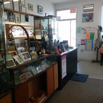 Florey's Book Co - Bookstores Near Me - Pacifica, California