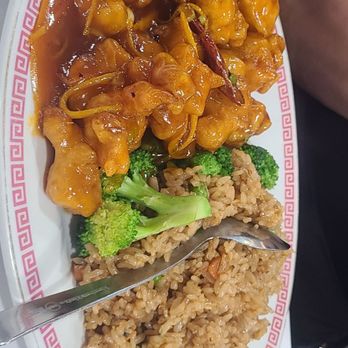 ABC Noodle House & Seafood - Orange chicken with fried rice - Cantonese Near Me - Albuquerque, New Mexico ABC Noodle House & Seafood - Orange chicken with fried rice - Cantonese Near Me - Albuquerque, New Mexico
