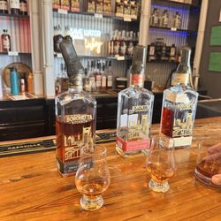 Big Machine Distillery - Bourbon flight