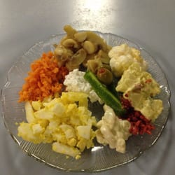 Don's Seafood & Steak House - Salad bar