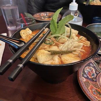 Laut - Ultimate Curry Laksa Soup with mixed seafood and thin rice noodles - Thai Near Me - New York, New York