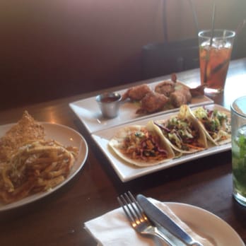 Union Social Eatery - Burgers Near Me - Mississauga, Ontario Union Social Eatery - Burgers Near Me - Mississauga, Ontario
