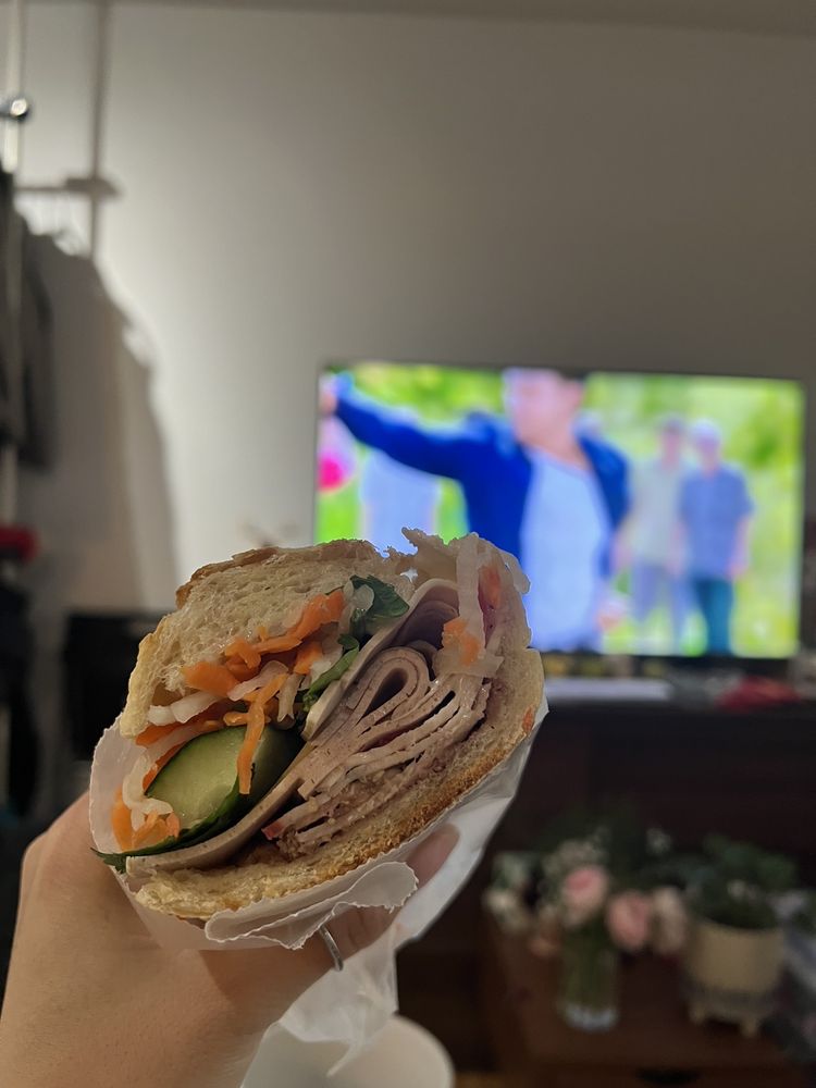 Banh Mi Co Ut