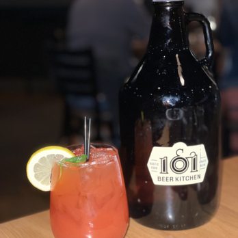 101 Craft Kitchen - a bottle of beer and a cocktail - New American Near Me - Dublin, Ohio