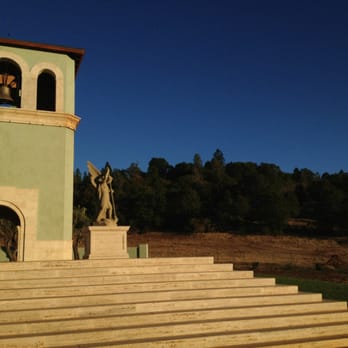 Anselmo Vineyards - The Chapel - Wineries Near Me - Inwood, California