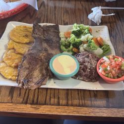 Brisas de Tela Restaurante Hondureño - Churrasco plate