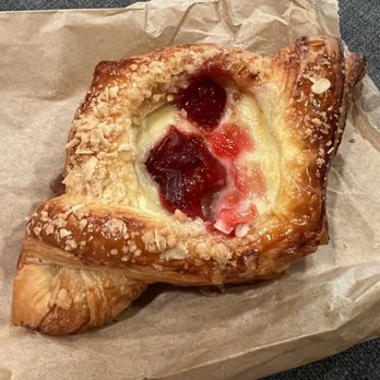 Ruby’s Bakery and Café - Plum Pastry - Cafes Near Me - Lodi, California