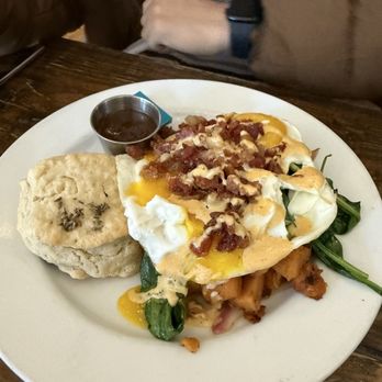 Sun in My Belly - Belly Hash w/ Sunny Side Up Eggs - Breakfast & Brunch Near Me - Atlanta, Georgia