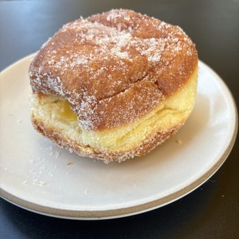 Bree’osh - Santa Barbara - Passionfruit beignet - Bakeries Near Me - Santa Barbara, California