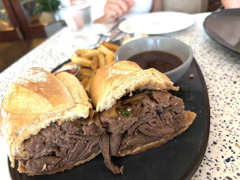 Tommy Bahama Restaurant & Bar