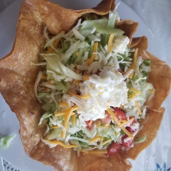 Linda's Mexican Delights - Taco salad vegetarian style Yessss... - Mexican Near Me - Long Beach, California Linda's Mexican Delights - Taco salad vegetarian style Yessss... - Mexican Near Me - Long Beach, California