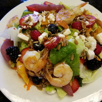 The Griffin Grill - Tropical Shrimp Salad was delish! The grapefruit vinegrette was just perfect, too! - American Near Me - Mission, Texas