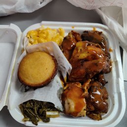Collard Greens Macaroni And Cheese Bbq Chicken Collard Greens Macaroni And Cheese Bbq Chicken
