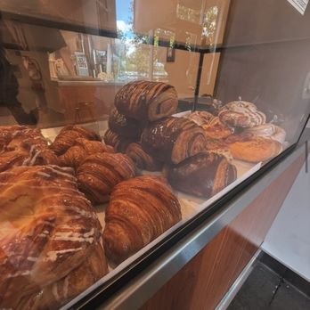 Goose Coffee - Pastry display - Coffee & Tea Near Me - Rancho Cucamonga, California Goose Coffee - Pastry display - Coffee & Tea Near Me - Rancho Cucamonga, California