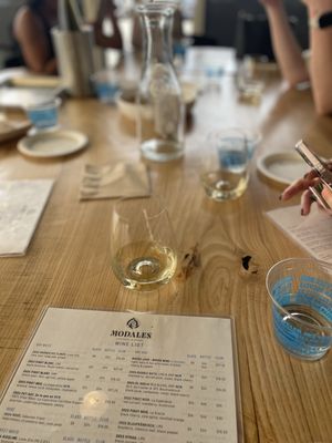 Modales Wines by null