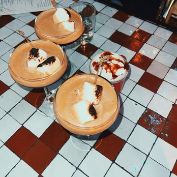 Willow Bar - Bars Near Me - Atlanta, Georgia