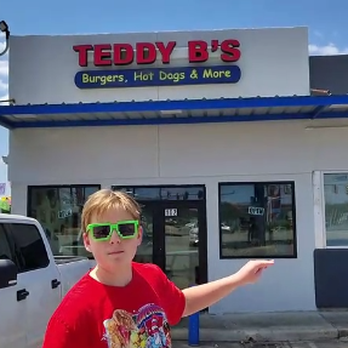 Teddy B's - Burgers Near Me - San Antonio, Texas Teddy B's - Burgers Near Me - San Antonio, Texas
