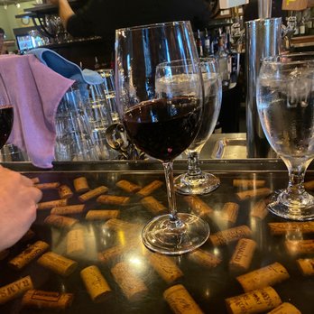 Robust Wine Bar - Wine Bars Near Me - Webster Groves, Missouri Robust Wine Bar - Wine Bars Near Me - Webster Groves, Missouri