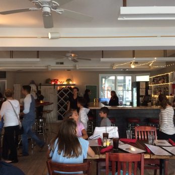 Pie - interior - Pizza Near Me - Bethany Beach, Delaware