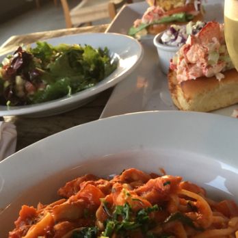 The Sunset Restaurant - Lobster & Crab Linguini, Crab Cake & Lobster Burger, Lobster Roll - New American Near Me - Malibu, California