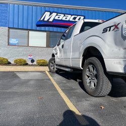 Maaco Auto Body Shop & Painting