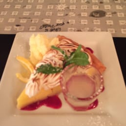 Limoncello tart with a shot of limoncello! Limoncello tart with a shot of limoncello!