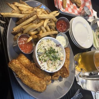 Eddie's - Edmond - Fish and Chips - Cocktail Bars Near Me - Edmond, Oklahoma Eddie's - Edmond - Fish and Chips - Cocktail Bars Near Me - Edmond, Oklahoma