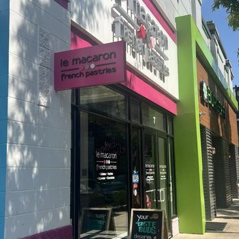 Le Macaron French Pastries - Coffee & Tea Near Me - Gaithersburg, Maryland