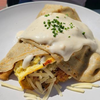 La Galette Creperie - Mushroom and Spinach crepe, add bacon, topped with Bechamel sauce. Excellent! - Breakfast & Brunch Near Me - San Clemente, California La Galette Creperie - Mushroom and Spinach crepe, add bacon, topped with Bechamel sauce. Excellent! - Breakfast & Brunch Near Me - San Clemente, California