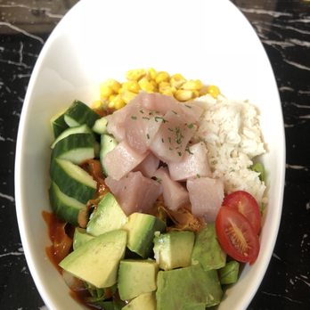 Sushi Karis - Japanese Near Me - Coquitlam, British Columbia