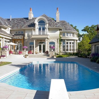 Ken Sisson Real Estate - Luxury Home with Backyard Swimming Pool - Real Estate Agents Near Me - Studio City, California